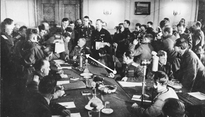 Kapitulacja III Rzeszy 2.jpg
